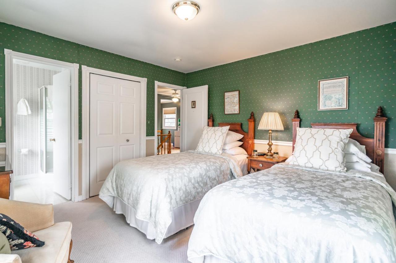 Abacot Hall Bed & Breakfast Niagara-on-the-Lake Zewnętrze zdjęcie